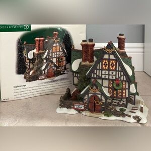 Department 56 Staghorn Lodge